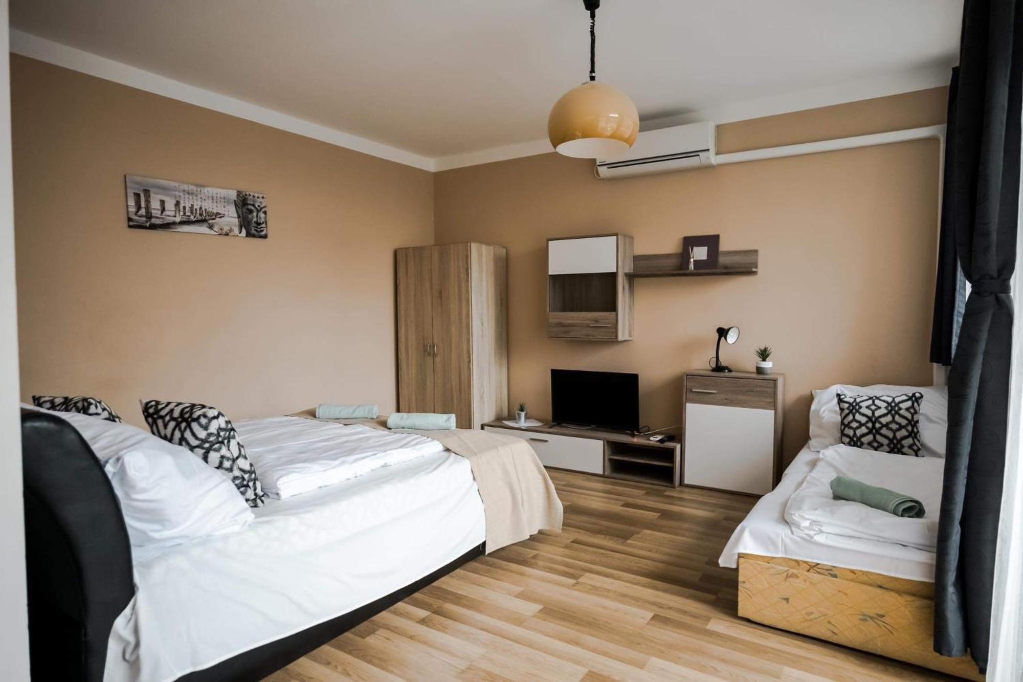 Bereny Panzio Bed & Breakfast Balatonbereny Exterior photo
