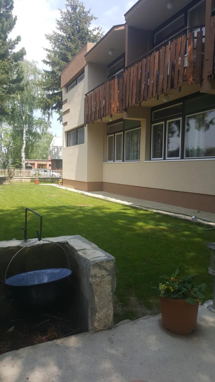 Bereny Panzio Bed & Breakfast Balatonbereny Exterior photo